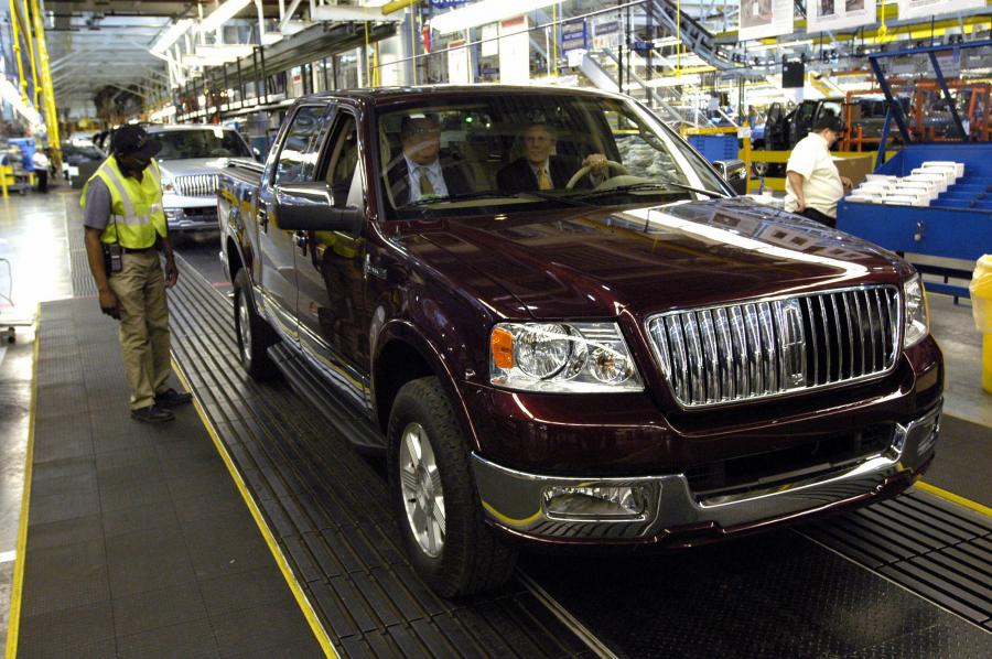  Lincoln Mark LT Concept 2006 года  (фото 16 из 74)